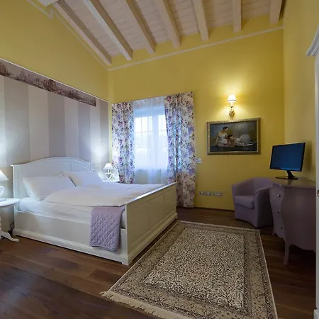 Rossodisera 3* نيغرار