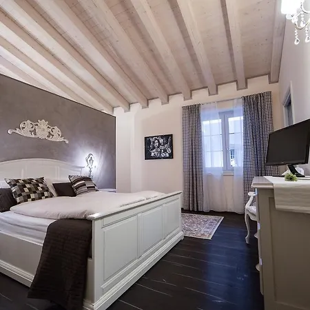 Rossodisera 3*